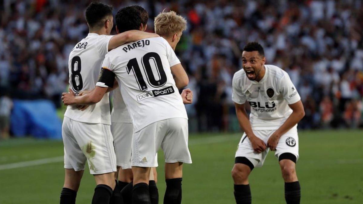 Parejo puede jugar tener minutos en Copa a causa de la sanción que arrastra en la Liga