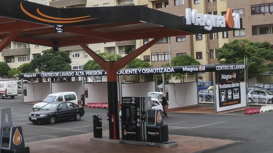 El Vivero de Cáceres acuerda denunciar al lavadero y a la gasolinera por el exceso de ruidos