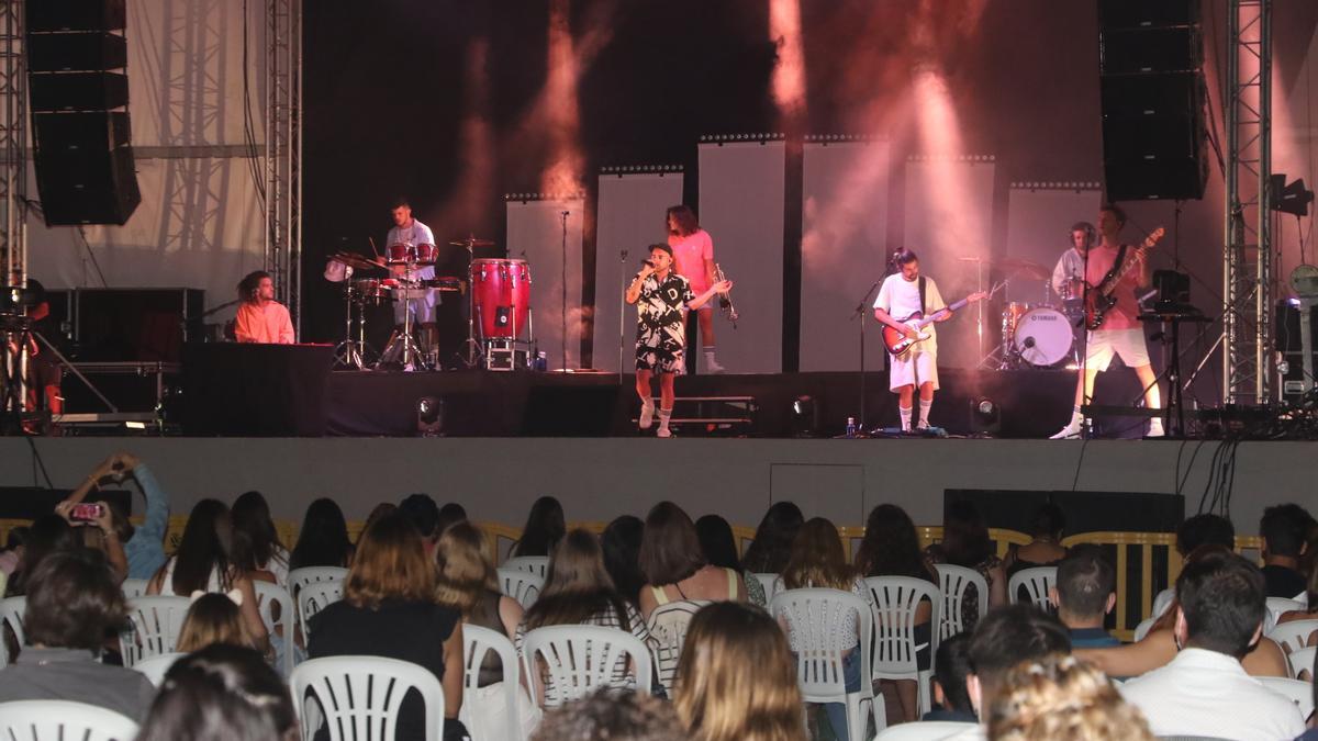 El artista Nil Moliner durante su concierto del sábado en l&#039;Alcora