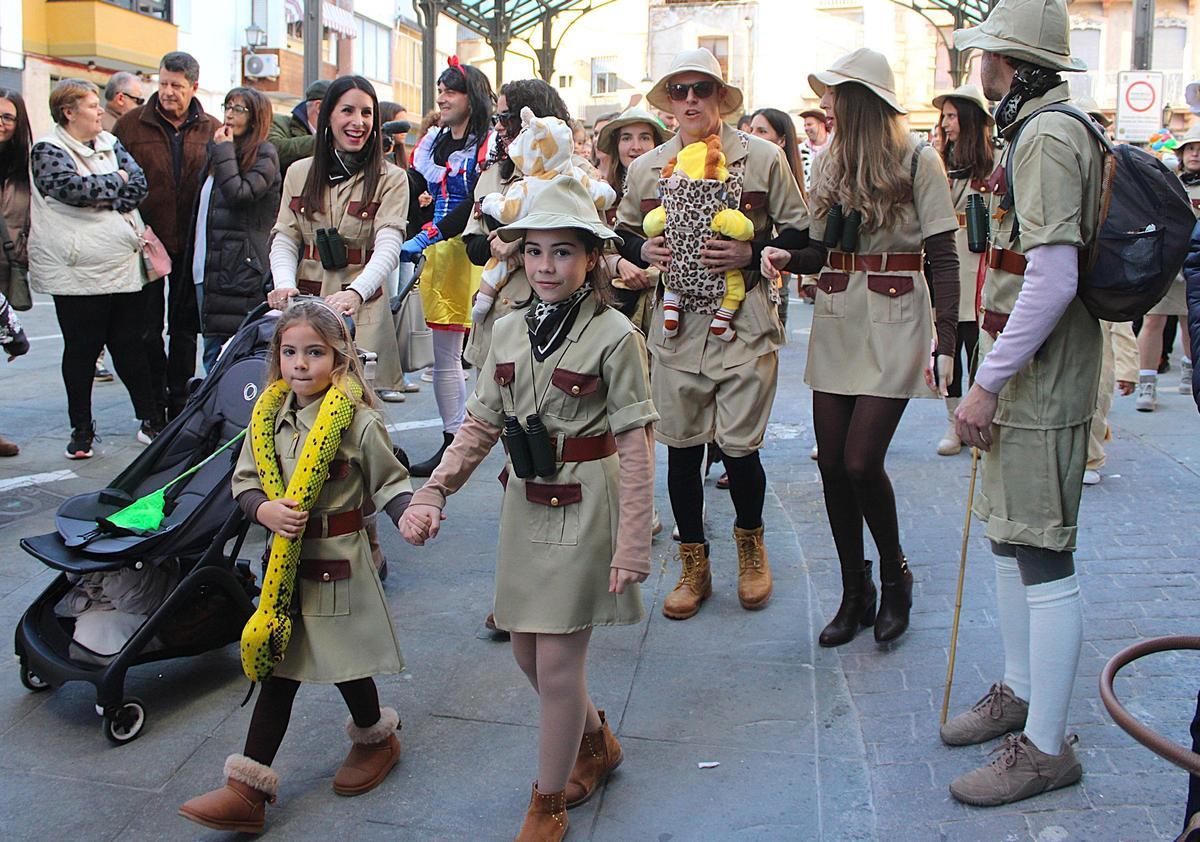 GALERÍA I Las mejores imágenes del desfile infantil del Carnaval de Alcalà