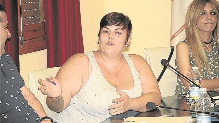 La concejala de IU en Villafranca Elisabeth Molina, dimite del cargo