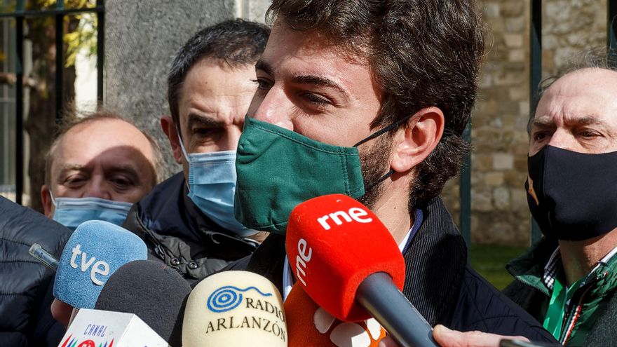 García-Gallardo anima a la participación para que "pueda suceder el cambio" en CyL