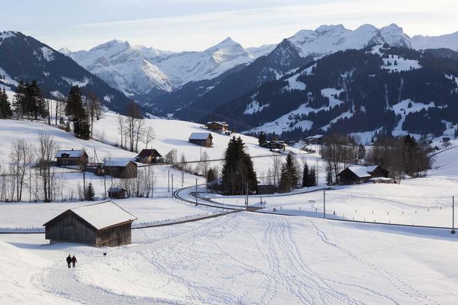 Afueras de Gstaad, refugio de estrellas y personajes de la realeza europea.