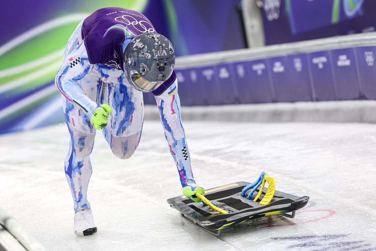 Vladyslav Heraskevych, con el polémico casco.