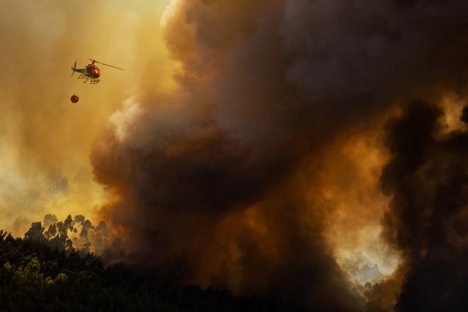 Expertos - Incendios forestales helicoptero apagafuegos