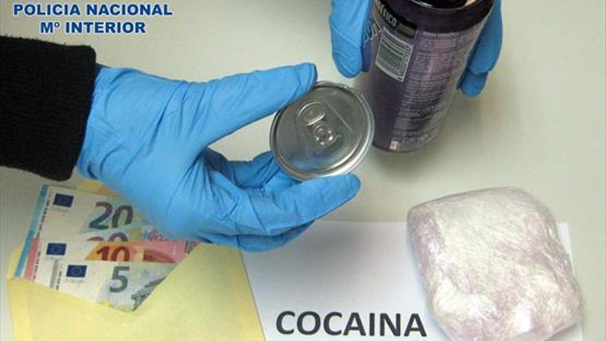 Juicio por un decomiso de cocaína y ‘refresco-escondite’