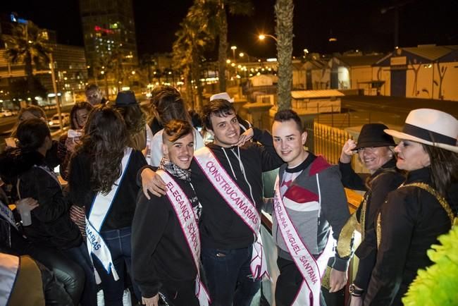 Ambiente Carroza anunciadora del Carnaval 2016 ...