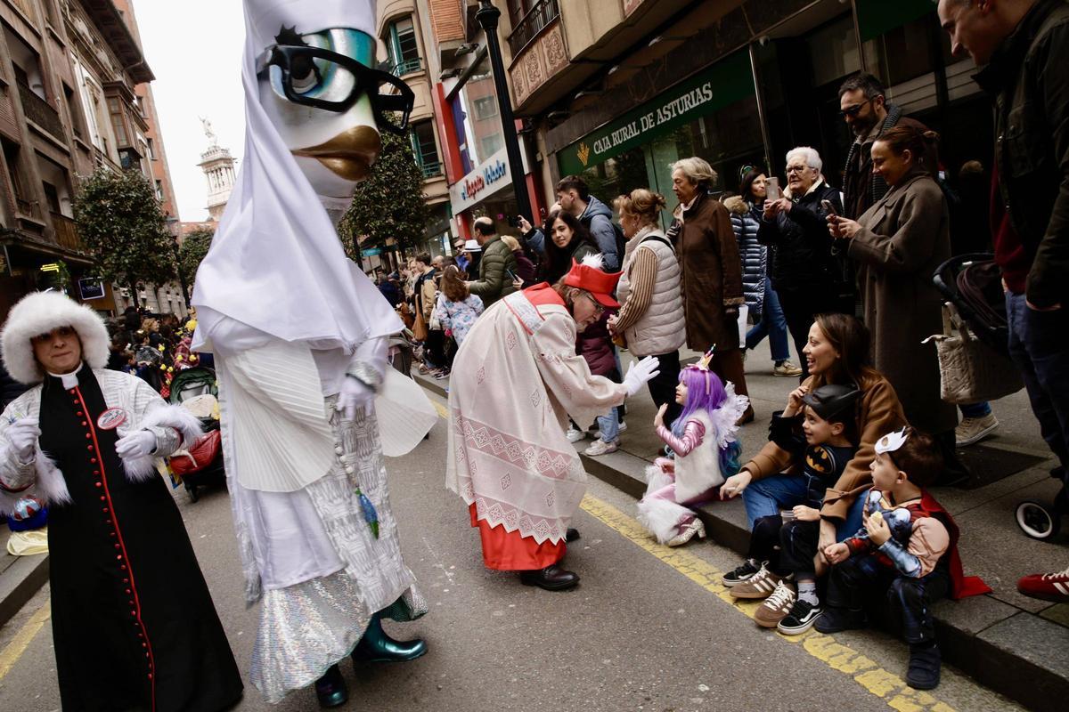 El desfile infantil de Antroxu por las calles de Gijón, en imágenes