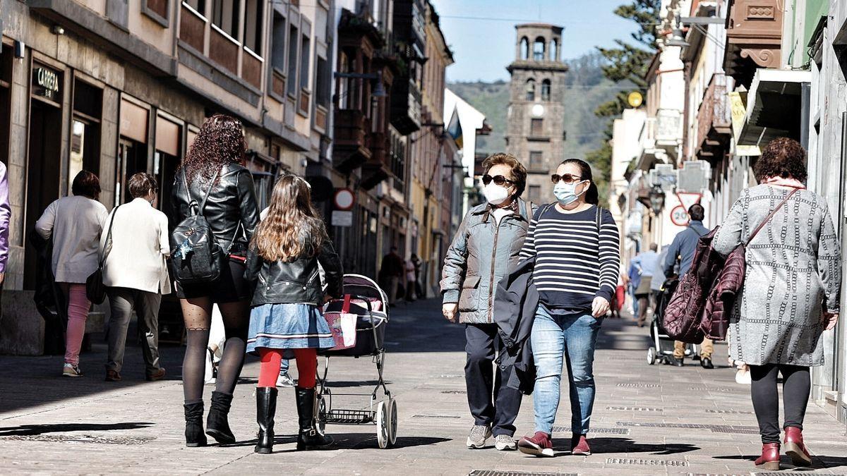 Canarias registra un fallecido y 173 positivos en 24 horas