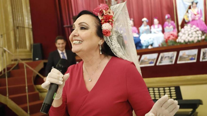 Aurora Barona pregona la romería de Linares