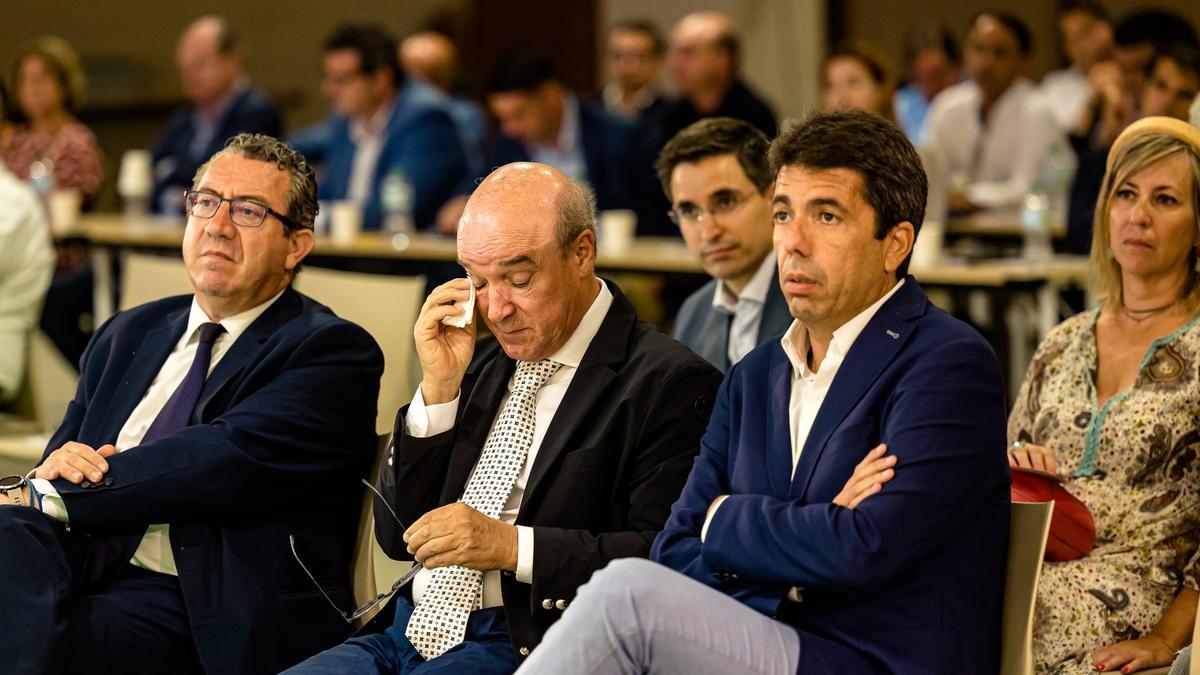 Toni Mayor después de anunciar en la asamblea que dejará la presidencia de Hosbec tras 14 años en el cargo.