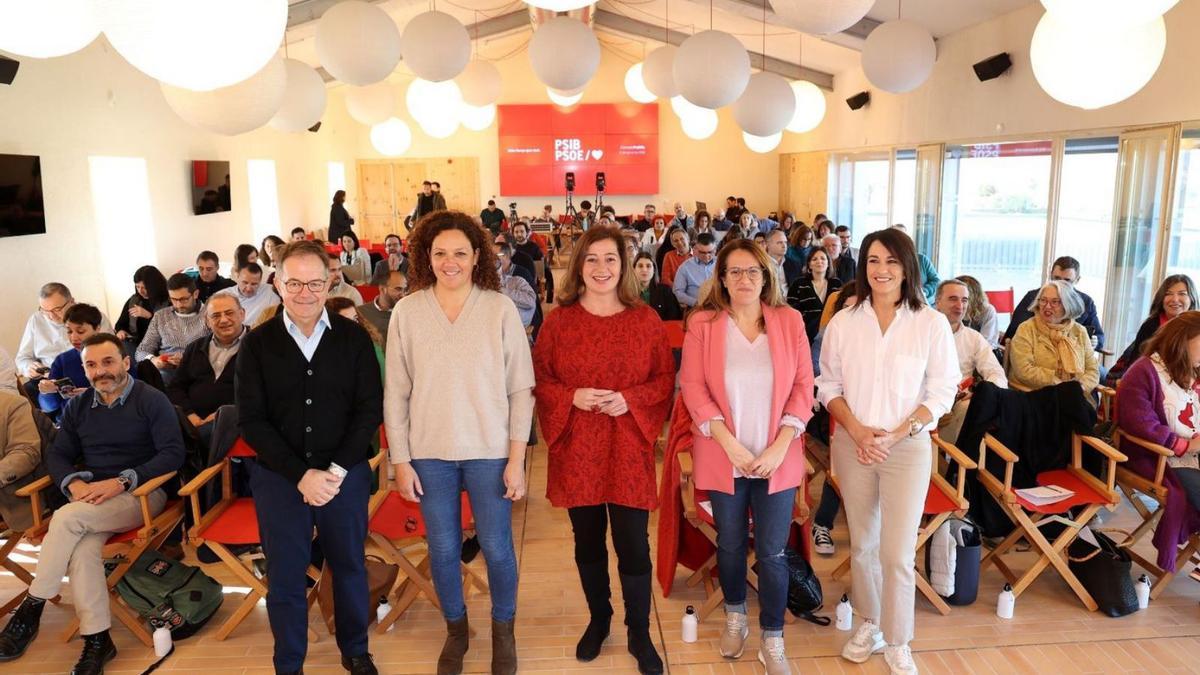 Foto de familia en el Consejo Político del PSIB-PSOE.