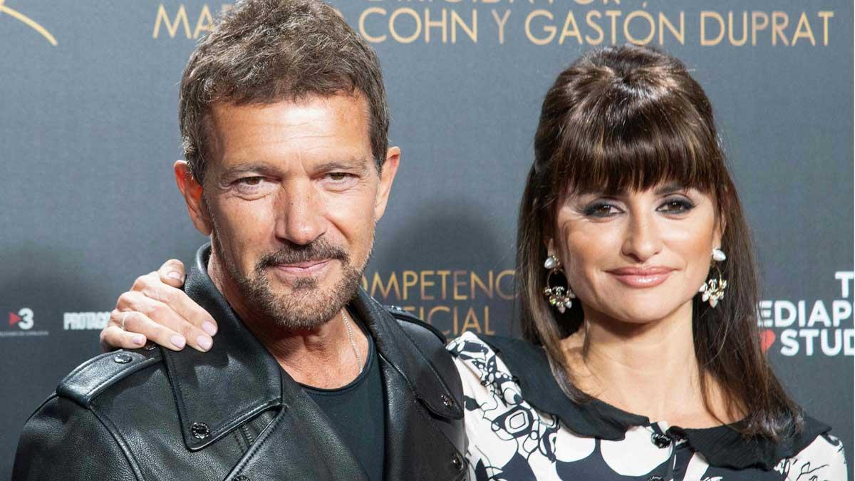 Antonio Banderas y Penélope Cruz asisten al estreno de ’Competencia oficial’.