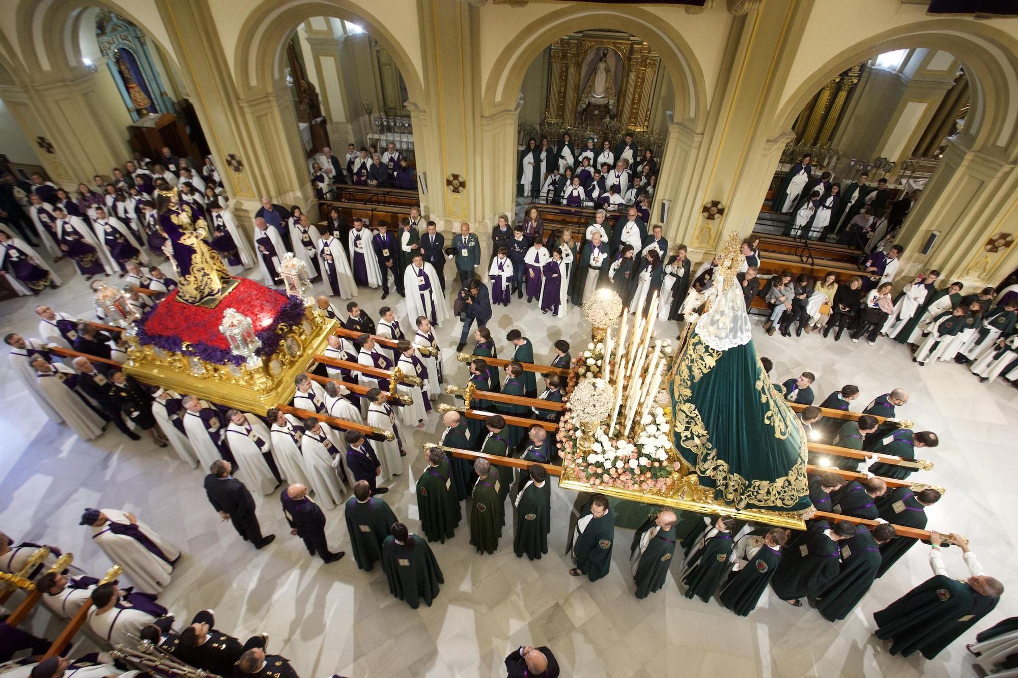 Así 'procesionó' la Hermandad del Rescate dentro de San Juan Evangelista de Murcia