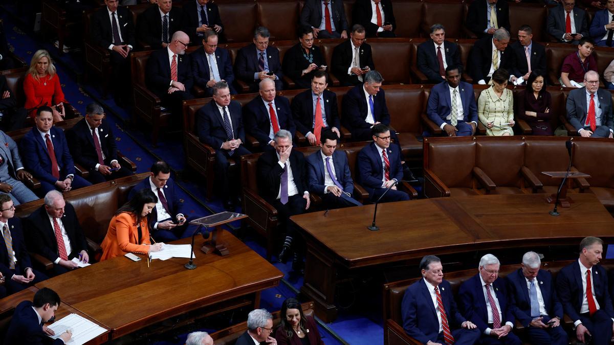 Congresistas de Estados Unidos durante la votación de este miércoles 4 de enero.