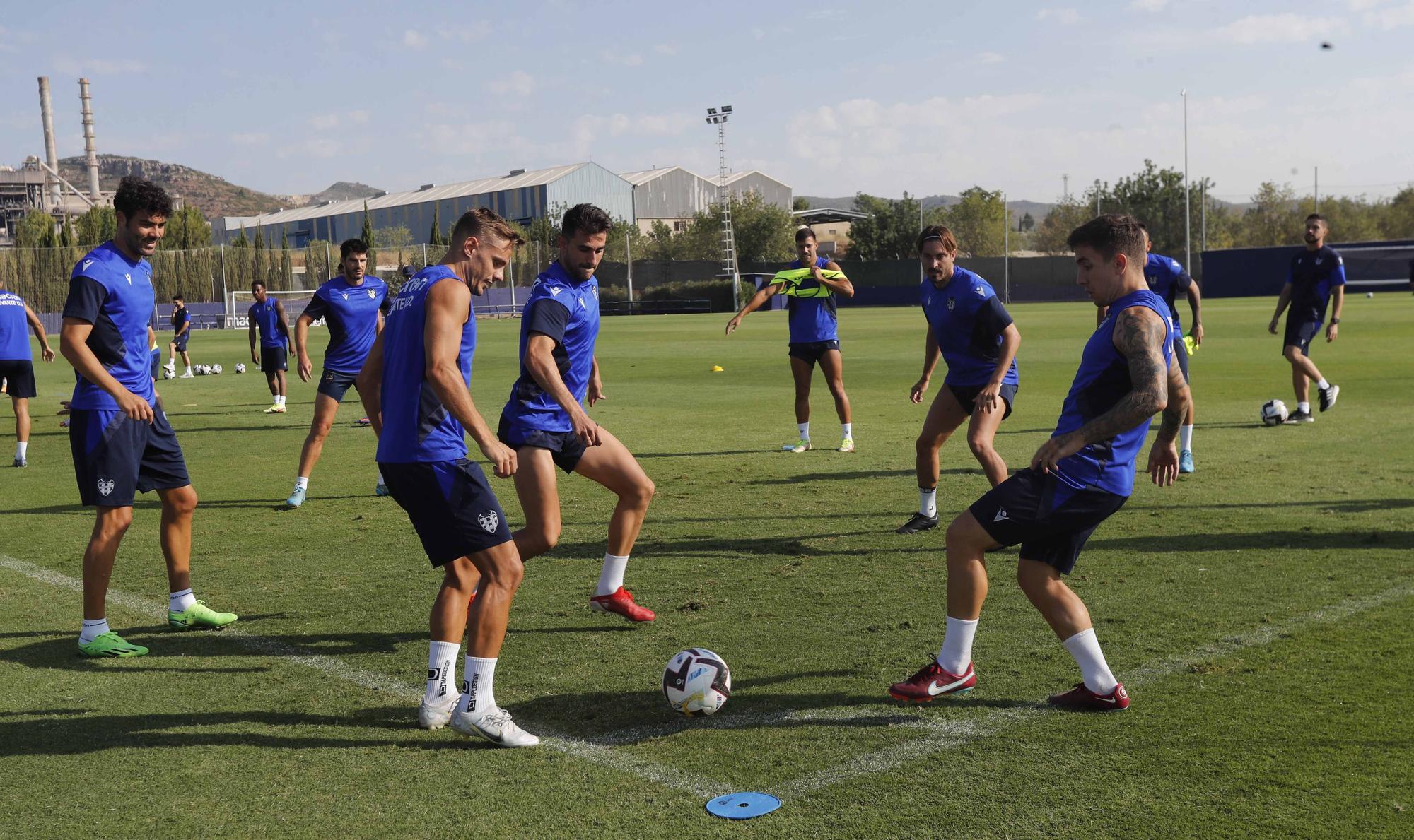 Sesión en Buñol del Levante UD