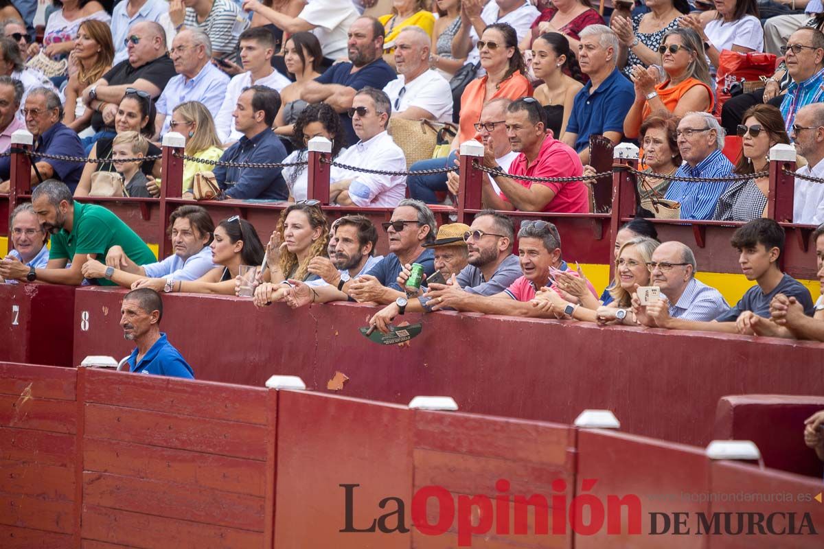 Así se ha vivido en los tendidos la corrida de rejones de la Feria Taurina de Murcia