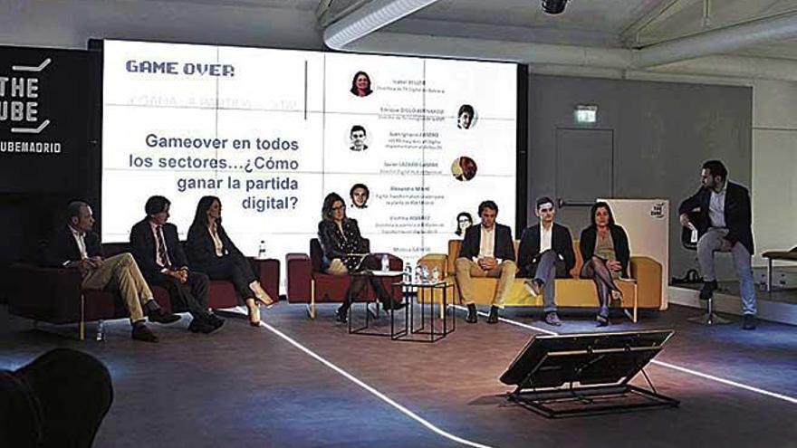 Un momento de la presentaciÃ³n del estudio sobre transformaciÃ³n digital.