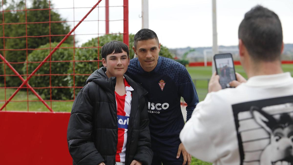 Gorka González y Djuka, antes del entrenamiento en Mareo.