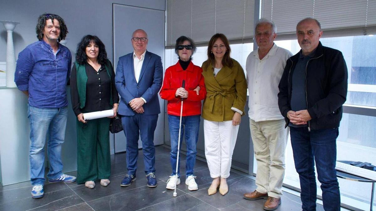 Reunión de la asociación con la consejera Nieves Lady Barreto