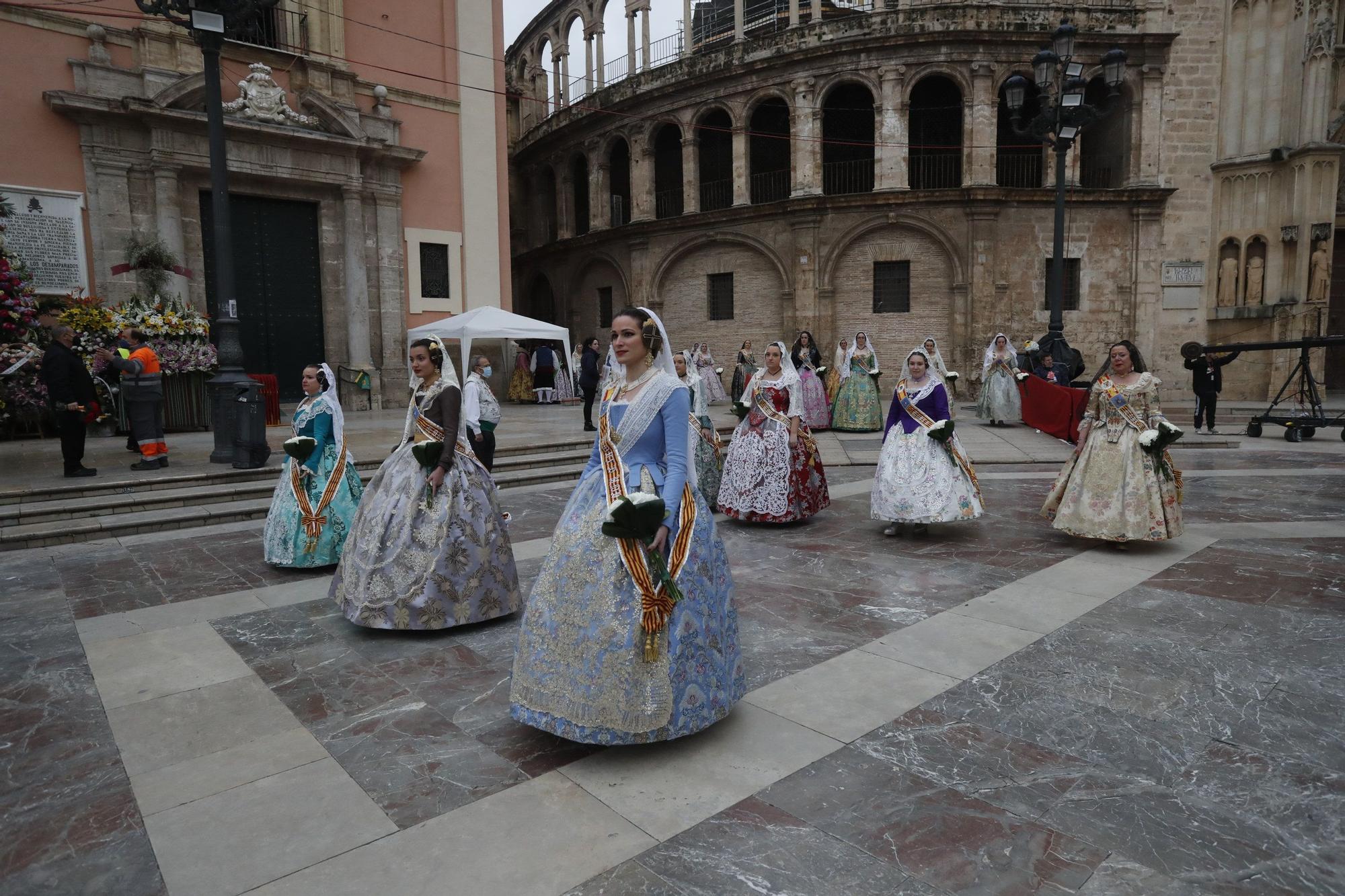 Búscate en el segundo día de ofrenda por la calle de la Paz (entre las 17:00 a las 18:00 horas)