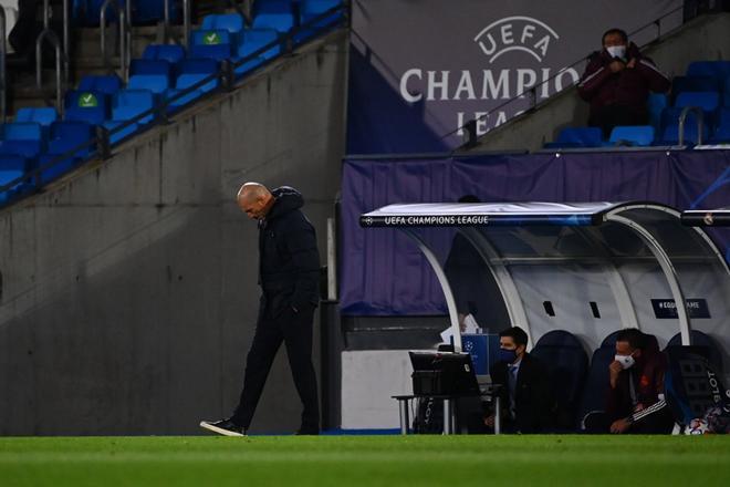 Las imágenes de la derrota del Real Madrid ante el Shakhtar Dontsk, de la primera jornada de la Liga de Campeones en el estadio Alfredo di Stefano