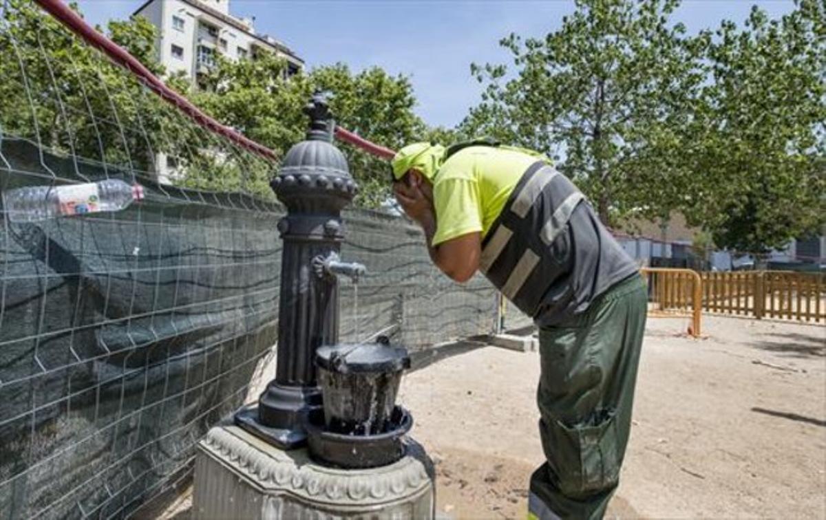 «Potser avançaré les vacances perquè això és insuportable»_MEDIA_1