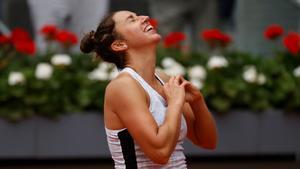 Sorribes celebra su victoria ante  Kasatkina