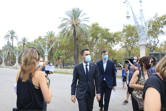 Adriana Delgado, Torrent i dos exmembres de la Mesa del Parlament, citats a declarar al TSJC per desobediència al TC