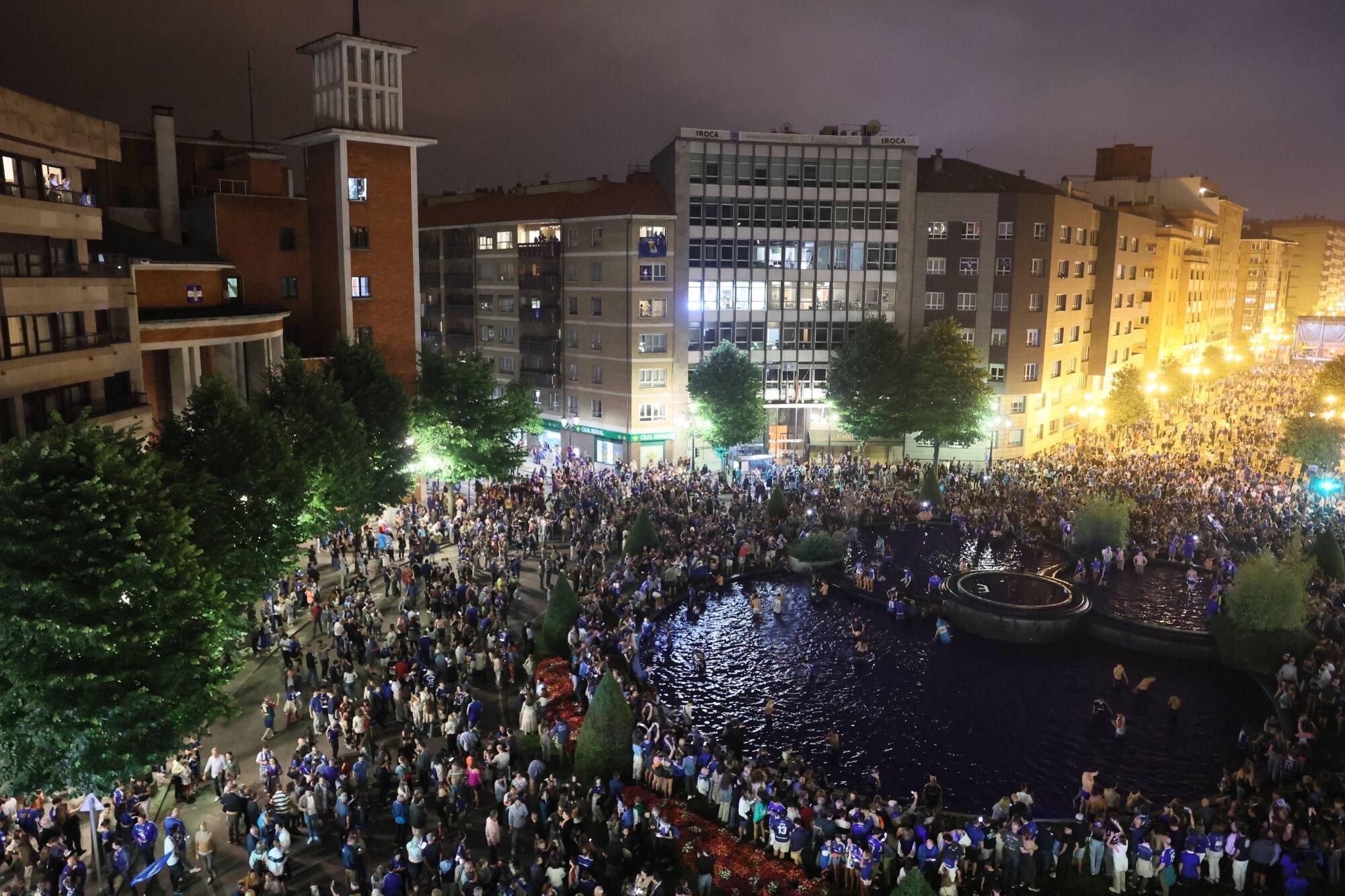 Fotos fuente plaza América