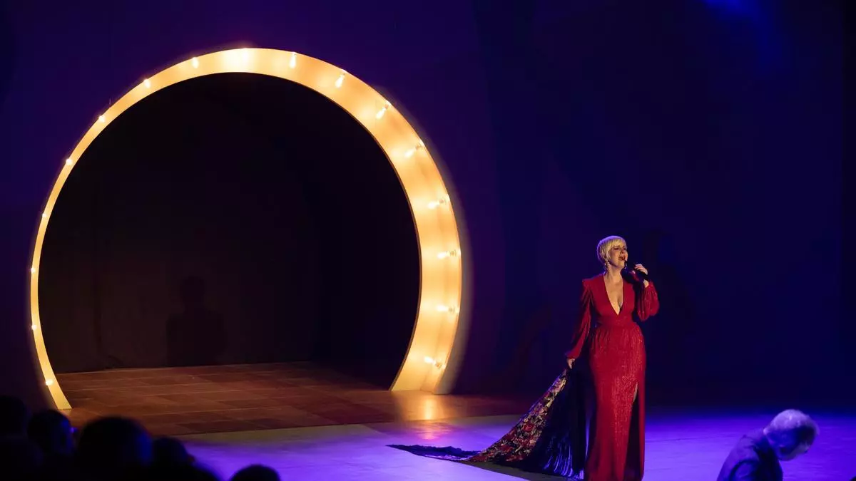 VÍDEO | Pasión Vega va tancar el seu concert a Peralada interpretant 'I'm so excited' de The Pointer Sisters