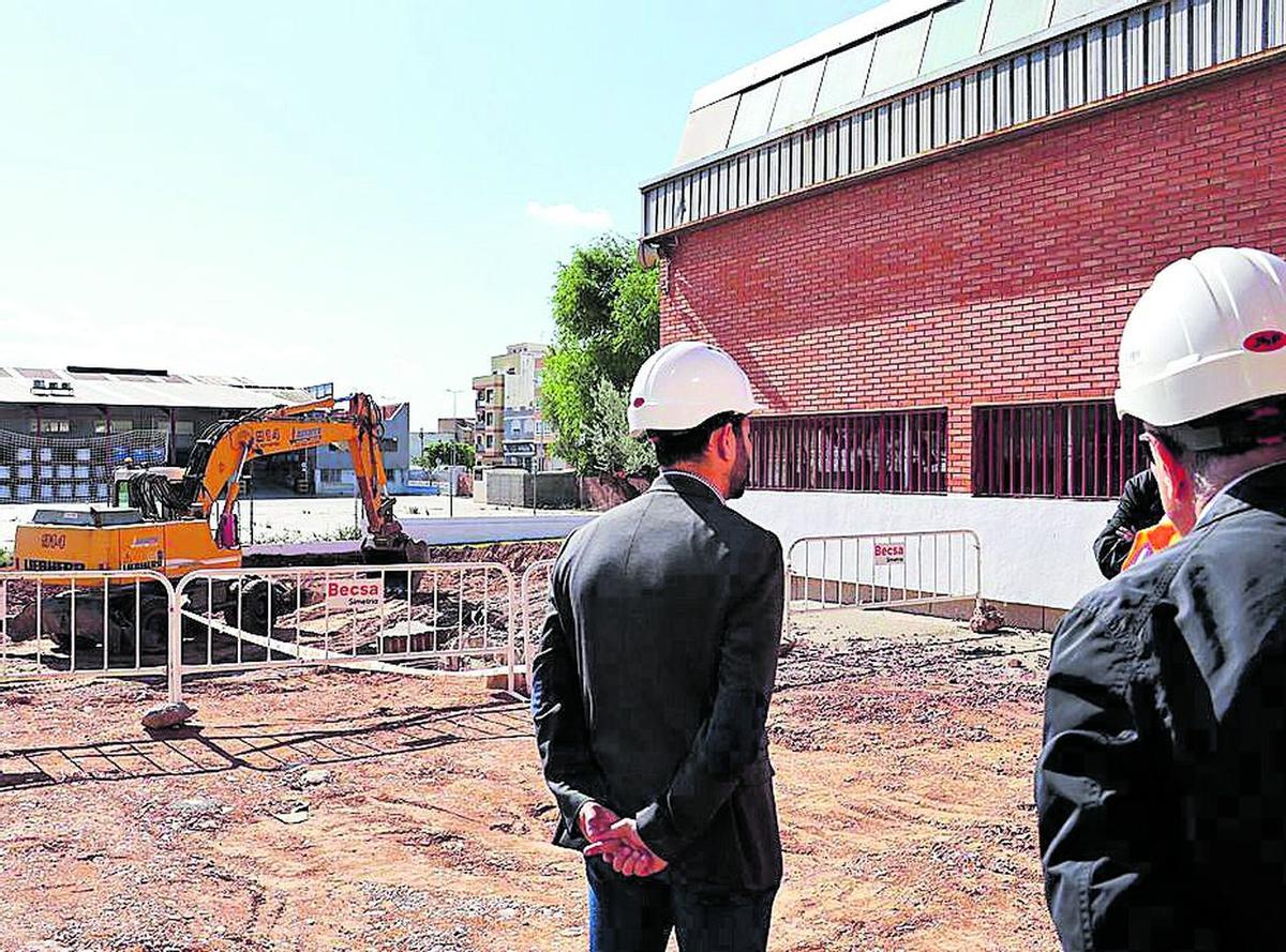 Las obras de rehabilitación y ampliación del IES Ximén d'Urrea también están en marcha.