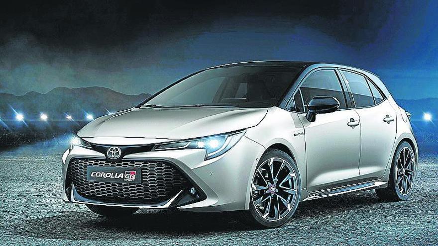 Toyota lanza el nuevo Corolla GR-Sport, un compacto híbrido con diseño y genes deportivos