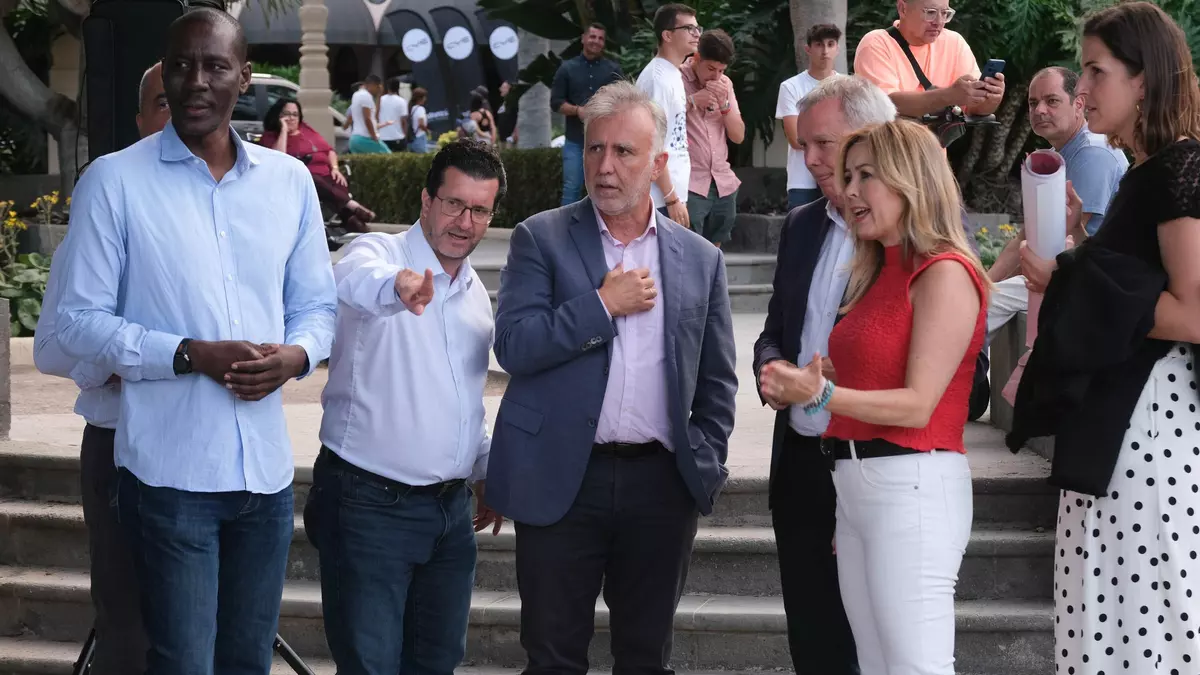 La ‘guerra cultural’ entre los bloques marca el inicio de la campaña electoral