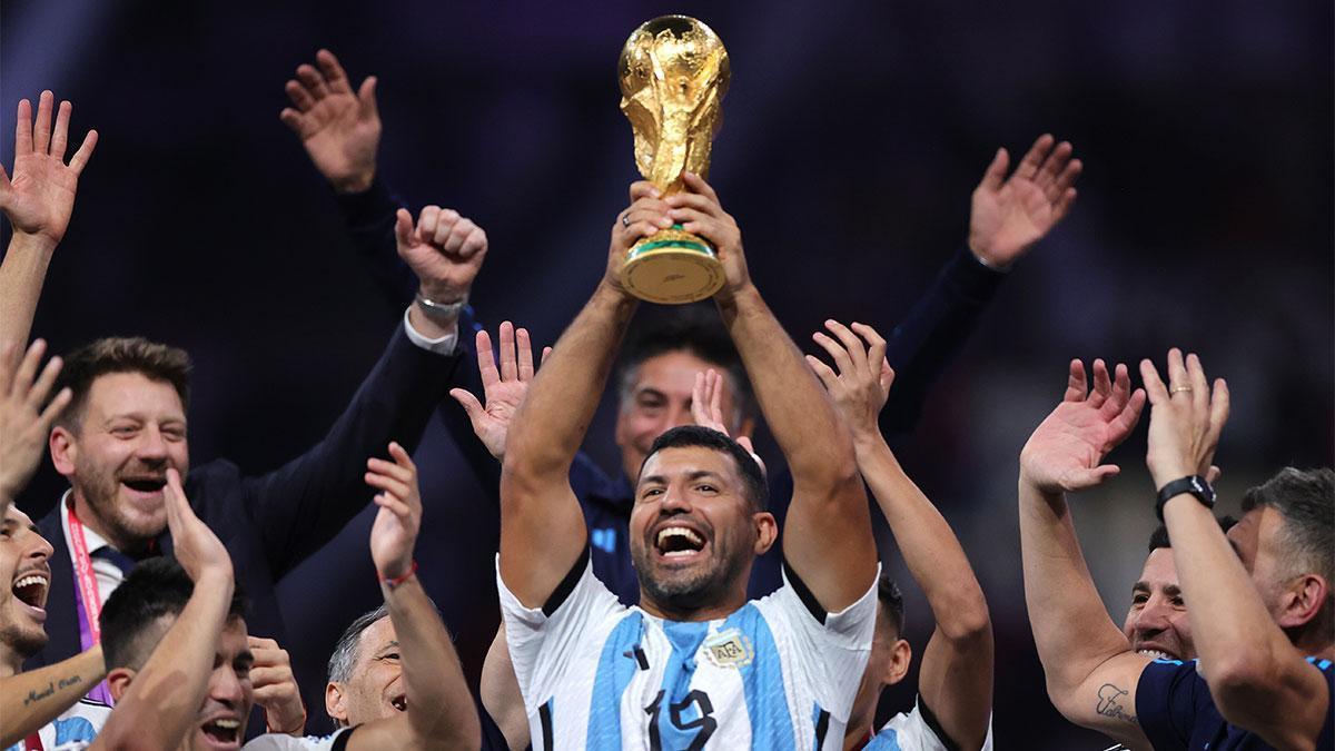 Kun Agüero y DjMaRiiO firman la paz tras el final del Mundial de Qatar 2022