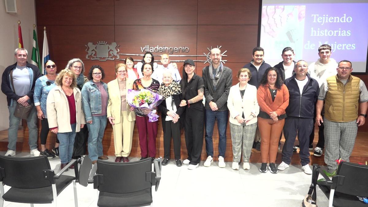 Uno de los momentos del acto 'Tejiendo historias de mujeres', celebrado en Ingenio.