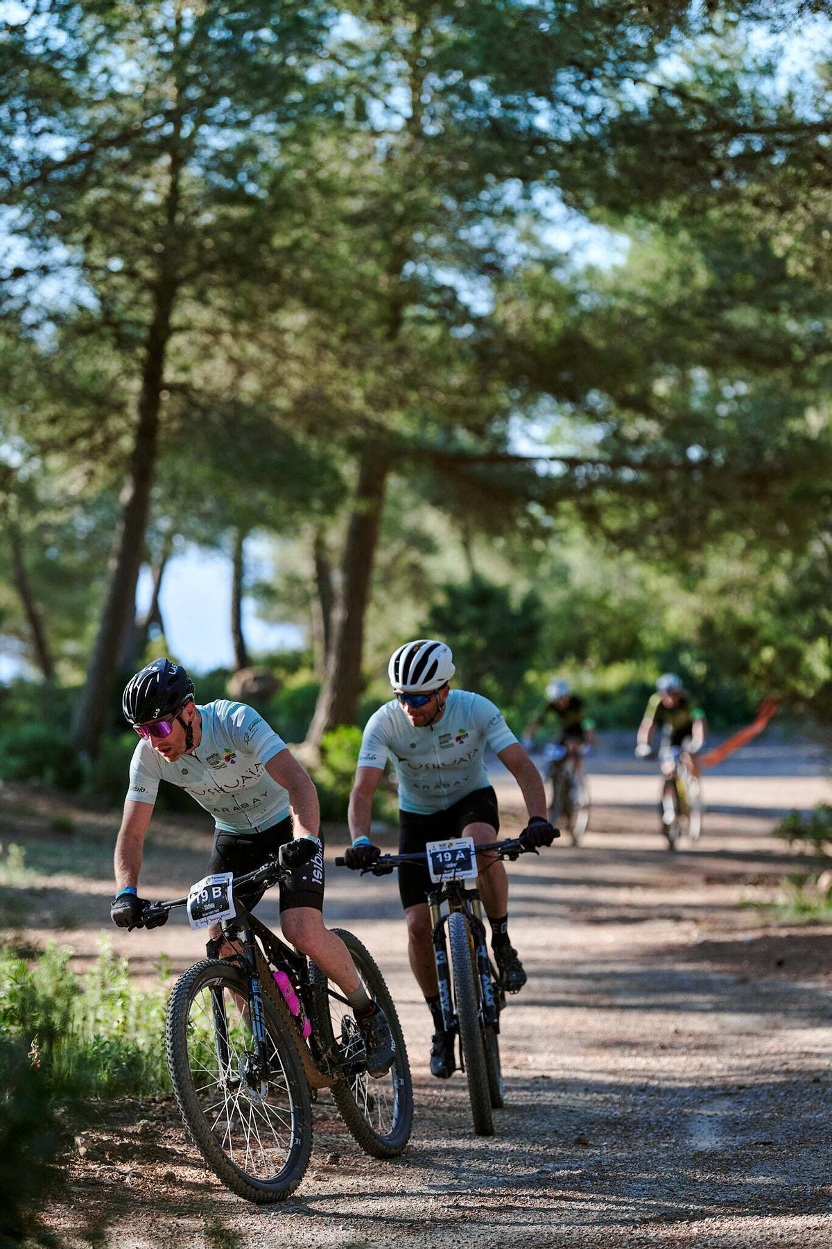 Galería: segunda etapa de la Vuelta a Ibiza MTB Siroko by Shimano Galería: segunda etapa de la Vuelta a Ibiza MTB Siroko by Shimano