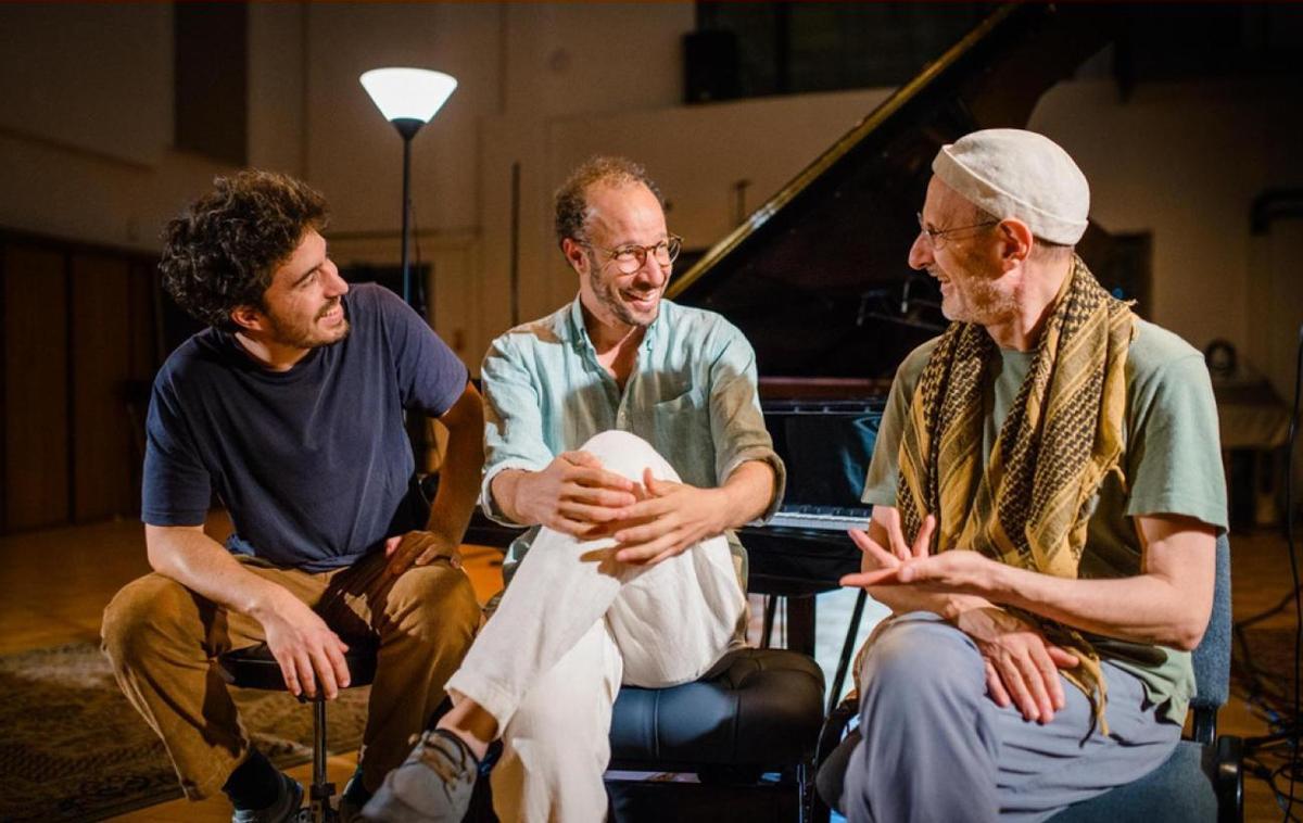 IBERIAN TRIO.