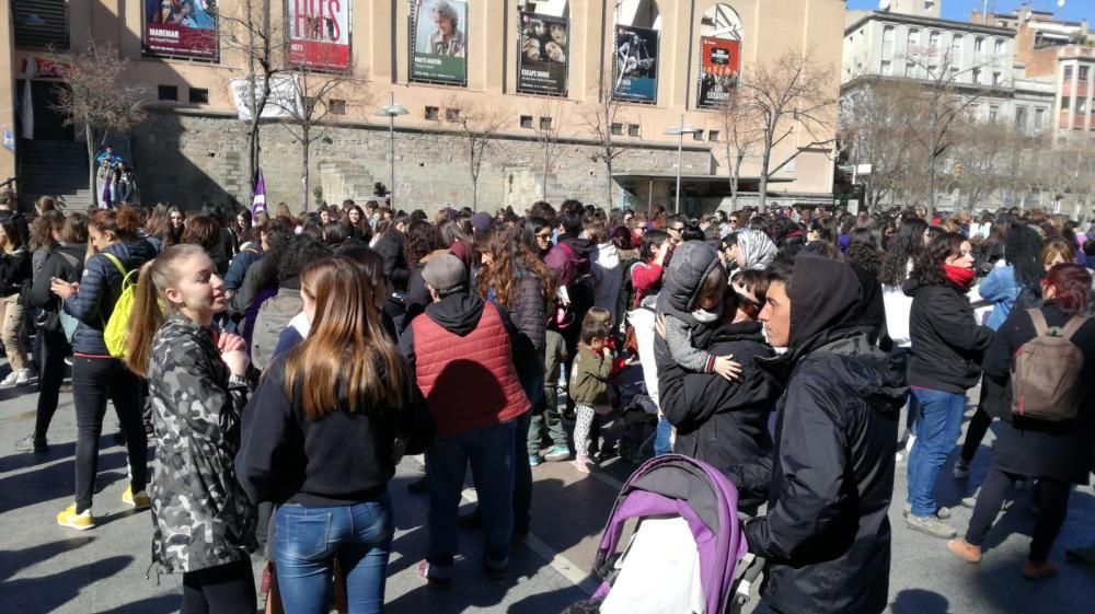 Concentració a la Plaça Sant Domènec