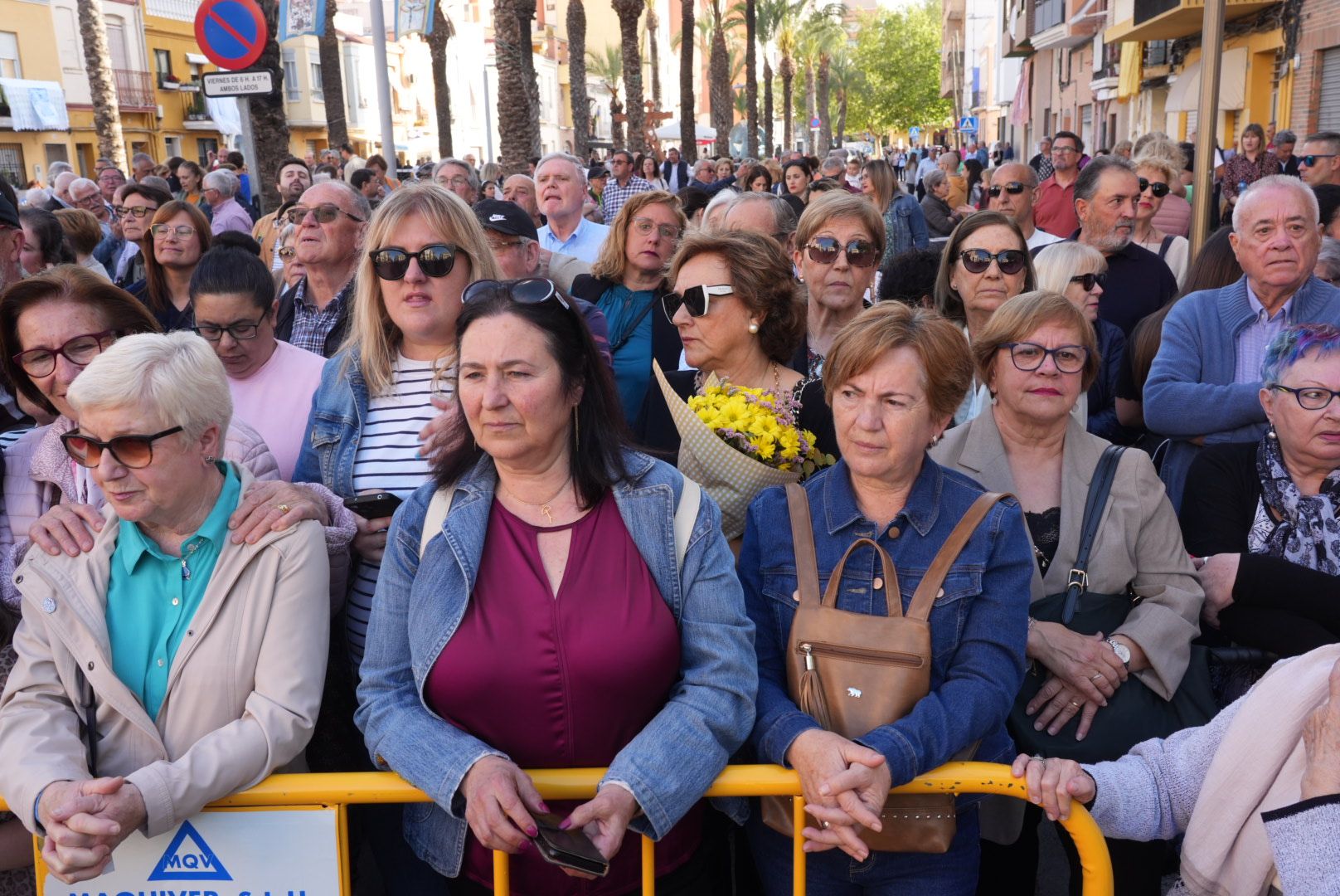 Galería de imágenes: La Virgen del Lledó llega a la plaza de la Virgen del Carmen en el Gau