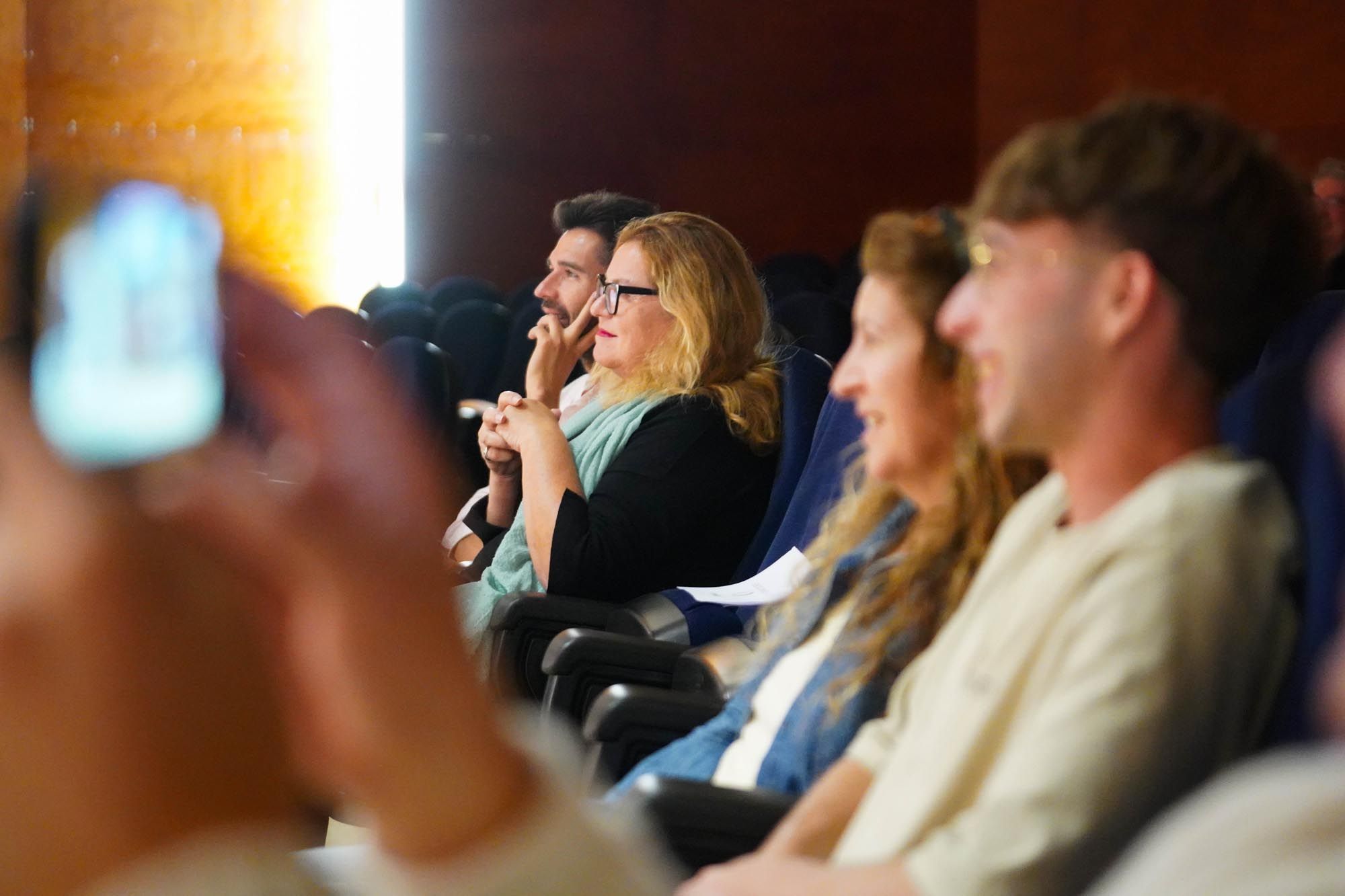 Presentación del libro 'Hombres de barro', en el Club Diario de Ibiza