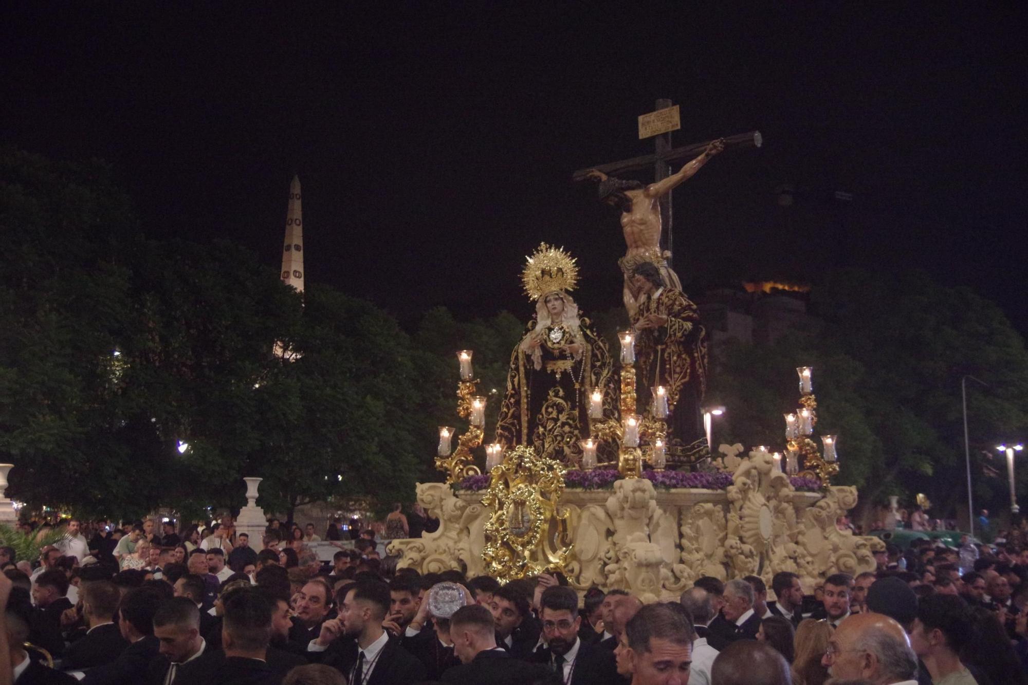 Procesión de la hermandad del Puerto de la Torre por el Centro de Málaga
