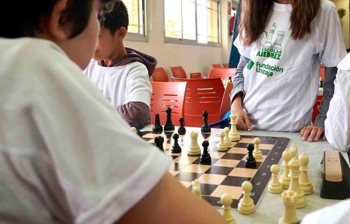 Un total de 180 escolares de colegios de Málaga participan en la final de Liga Escolar de Ajedrez de la Fundación Unicaja