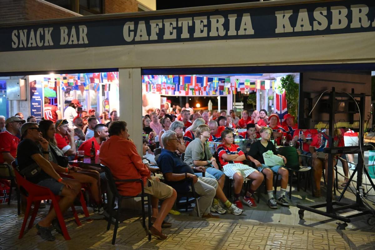 Las mejores imágenes del Noruega-Inglaterra de los cuartos de final del Mundial 2026 en l'Alfàs del Pi