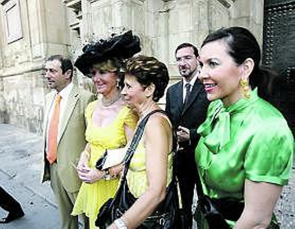 La cúpula del PP, de boda en Elche