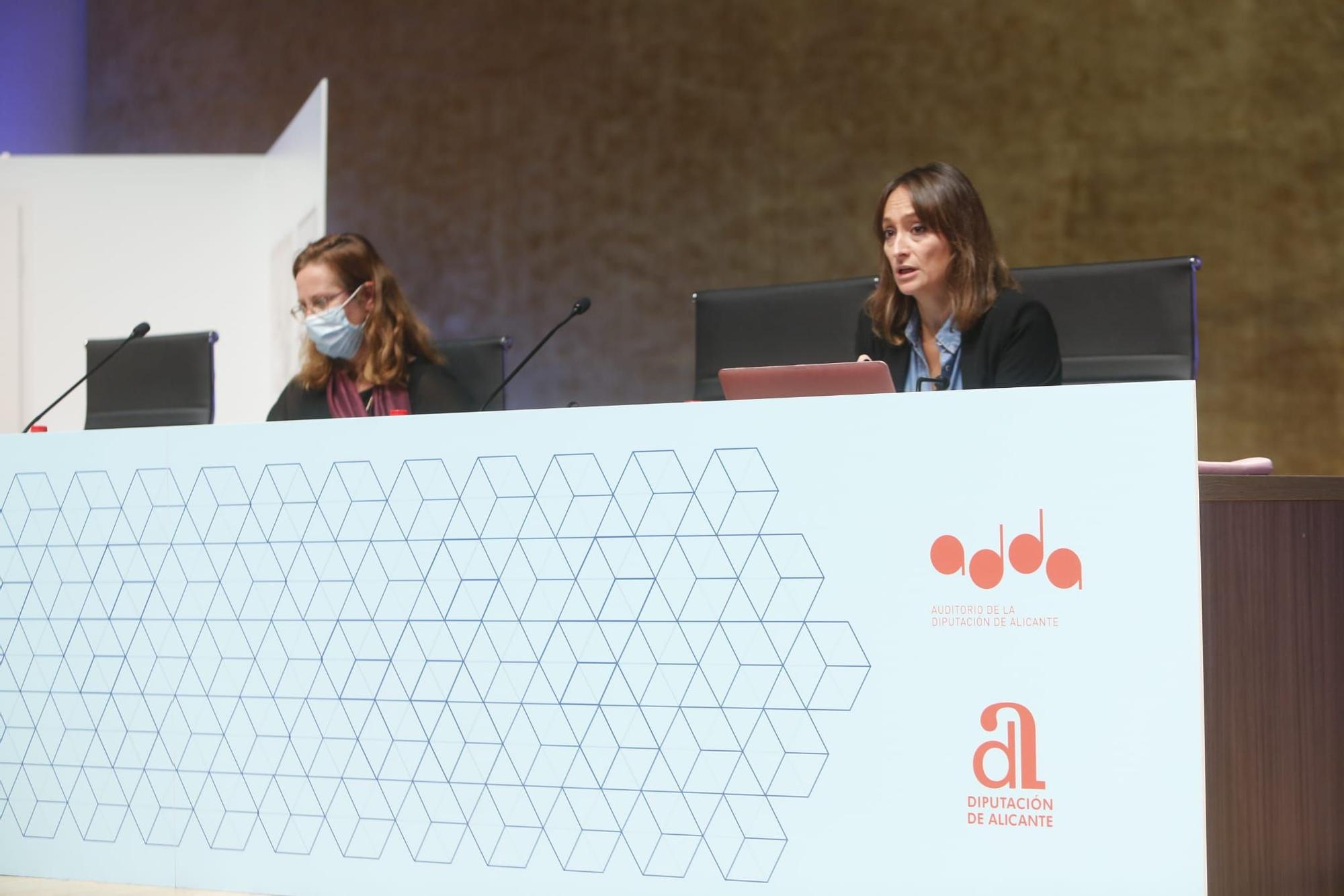 Se celebra en el ADDA el 18º congreso sobre la violencia contra la mujer