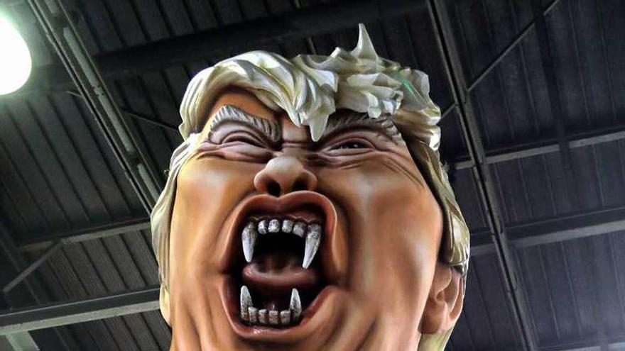 Una figura del presidente Trump para el Carnaval de Niza (Francia).