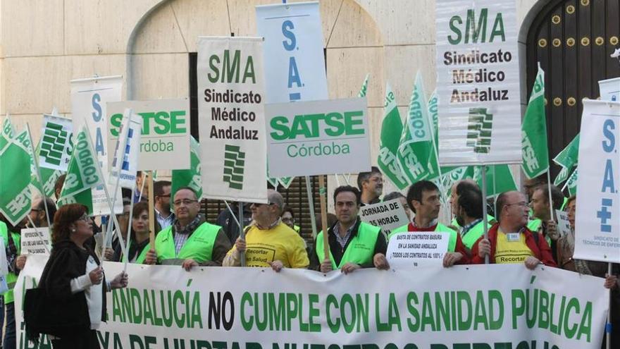 Piden a la junta que devuelva derechos quitados a sanitarios