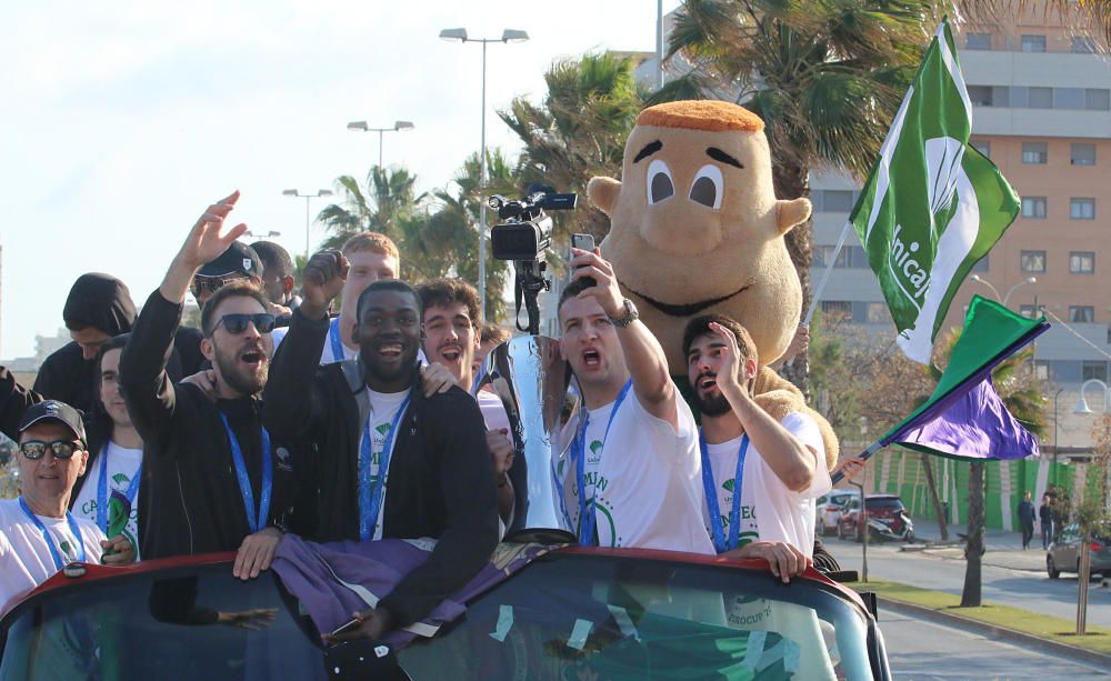 Málaga se lanza la calle para celebrar la EuroCup