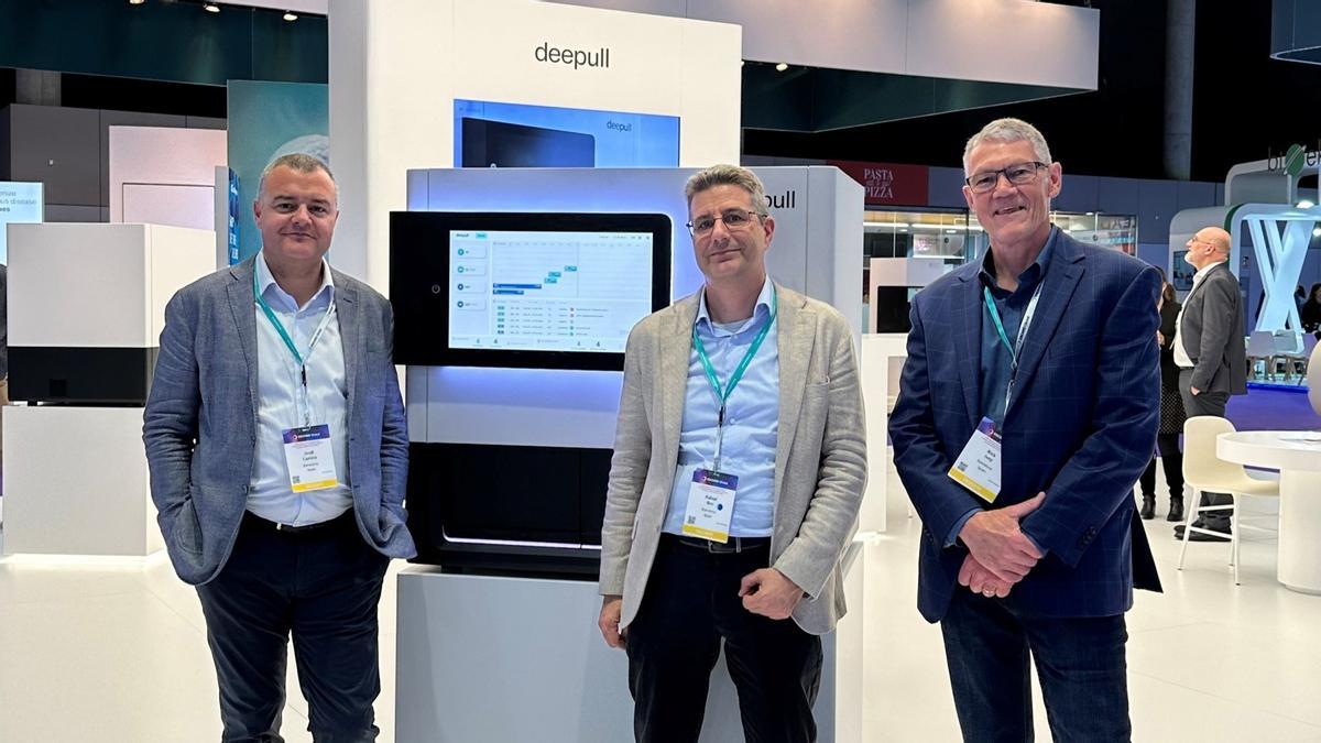 De izquierda a derecha, el CEO Jordi Carrera, Rafel Bru (CTO) junto a Rick Ivey (Former Global VP)